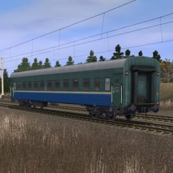 Зелёно-синий пассажирский плацкартный вагон